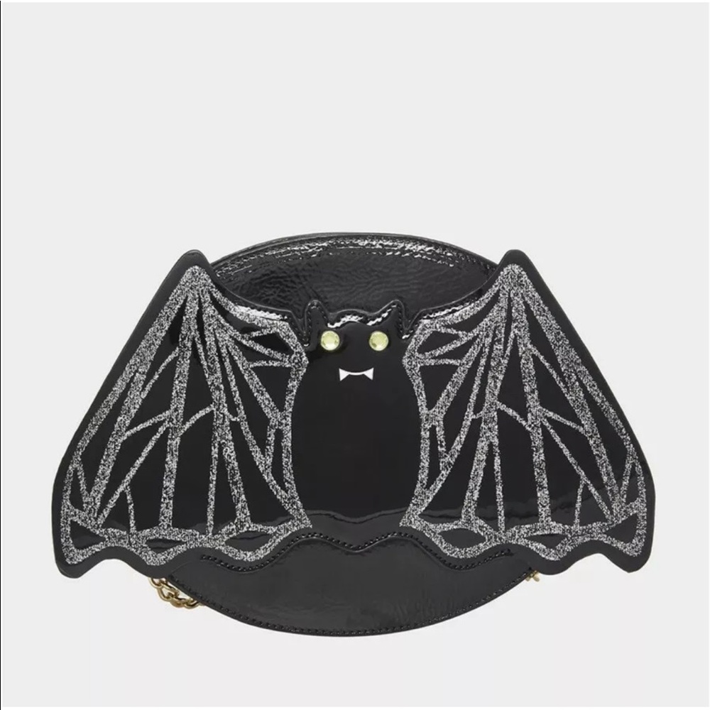Betsey Johnson Bat wing purse - Picture 1 of 8